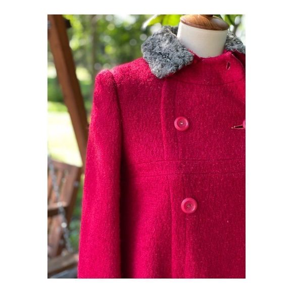 60s Best & Co Red Wool Pea Coat Dress Coat Persian Fur Collar Fall Jacket - Picture 2 of 16